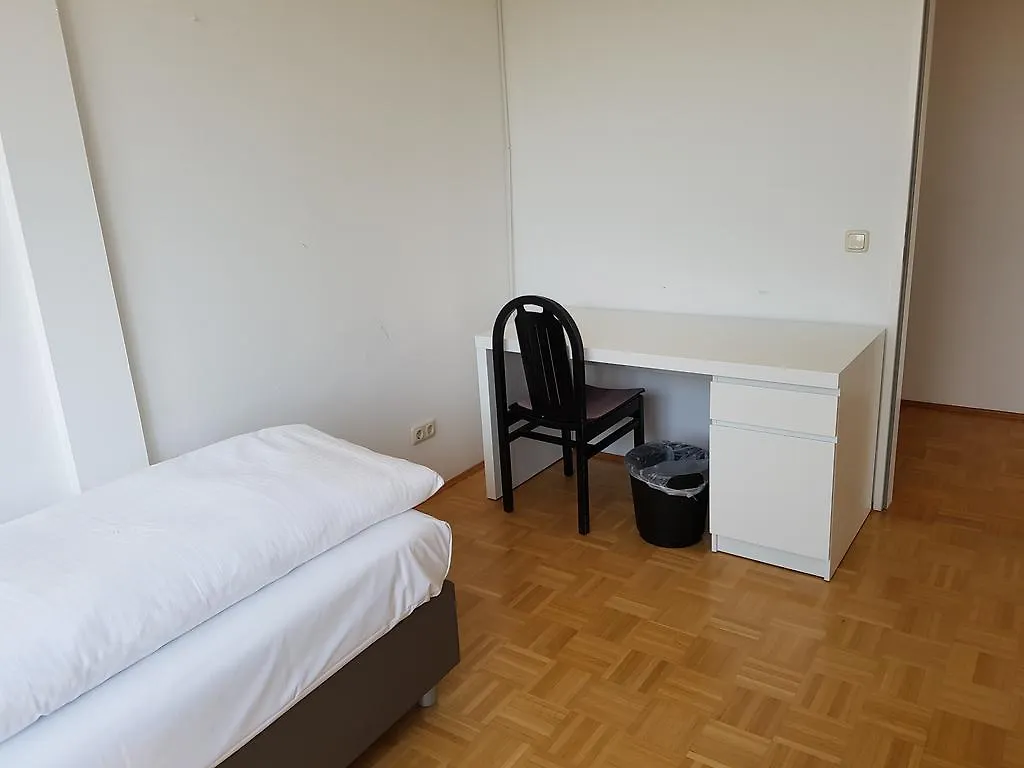 Pegasus Penthouse Apartment Neuried