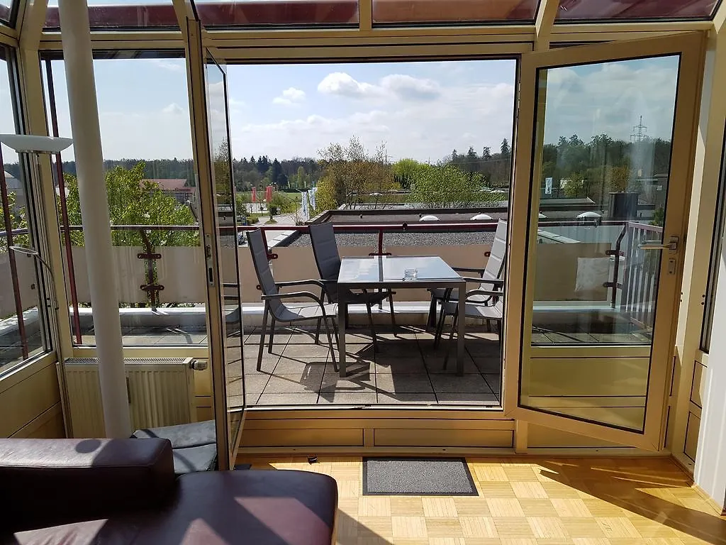 Pegasus Penthouse Apartment Neuried