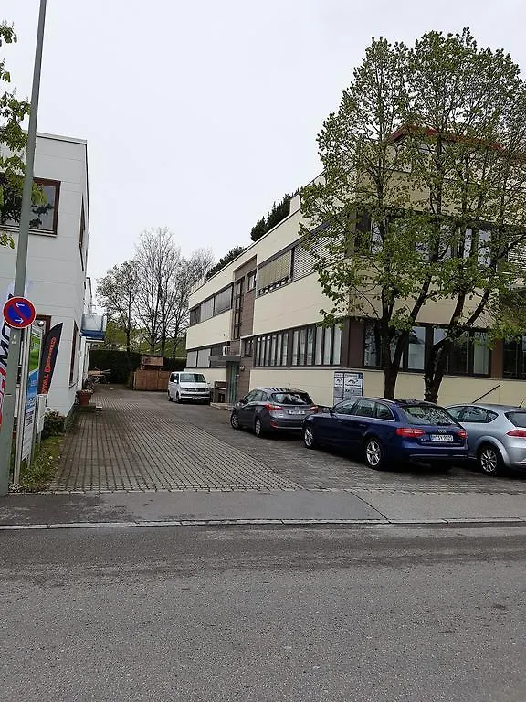 Pegasus Penthouse Apartment Neuried