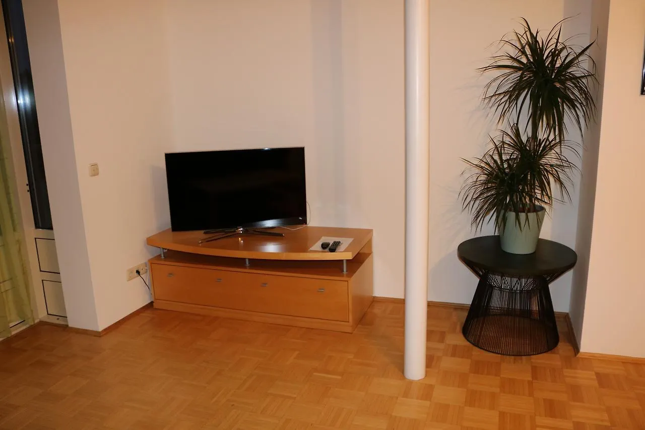 Pegasus Penthouse Apartment Neuried